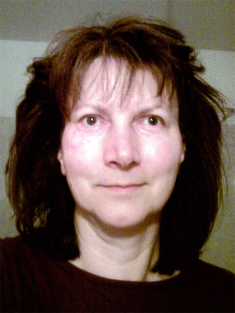 Foto: Ein schönes Portrait von Renate in Nahaufnahme.